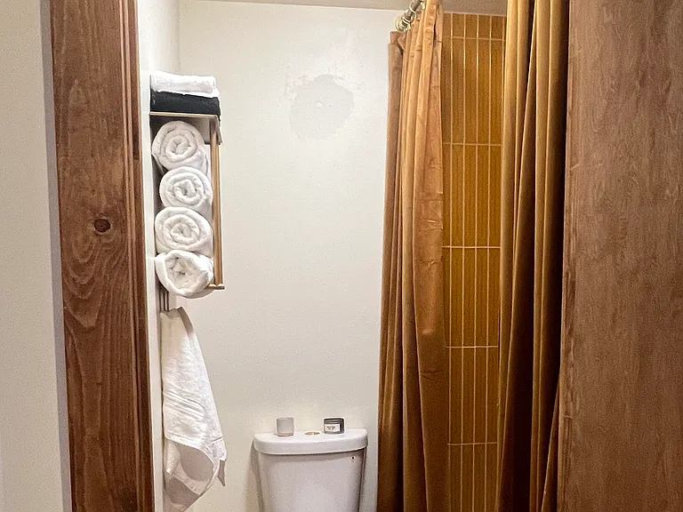 1581 S 400 E — Photo 21