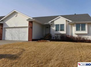 8028 S 167th St, Omaha, NE 68136