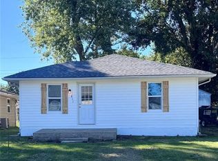 811 McKinley Ave, Moberly, MO 65270