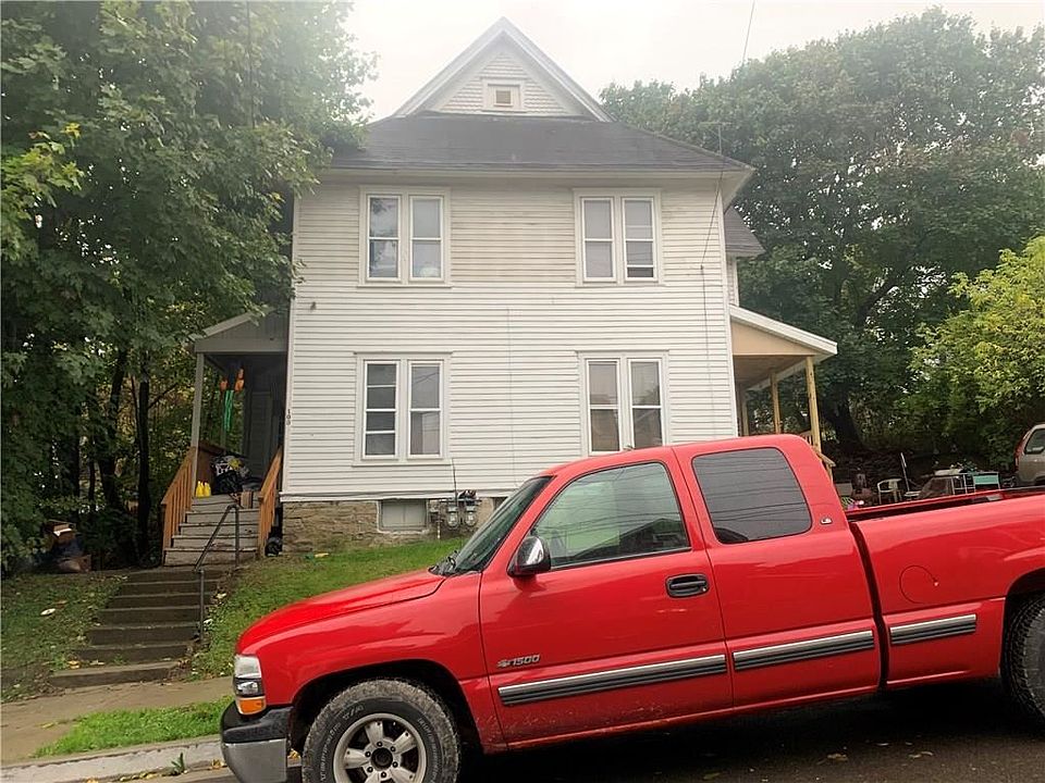 2nd image of 109-111 Newland Ave