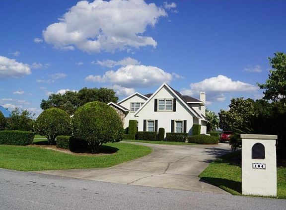 2nd image of 104 Campbell Dr