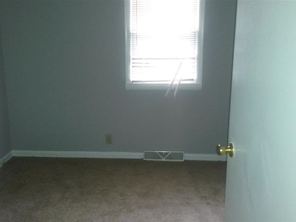 5th image of 2618 Poland St