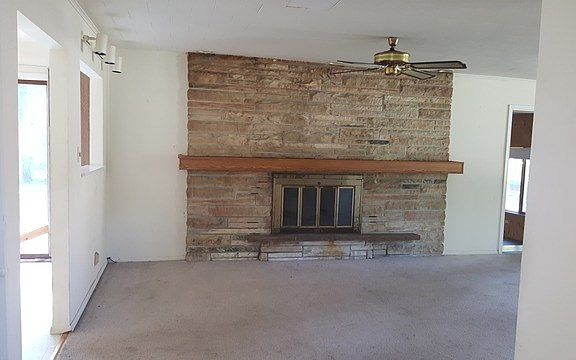 3rd image of 135 N Glenwood Ave