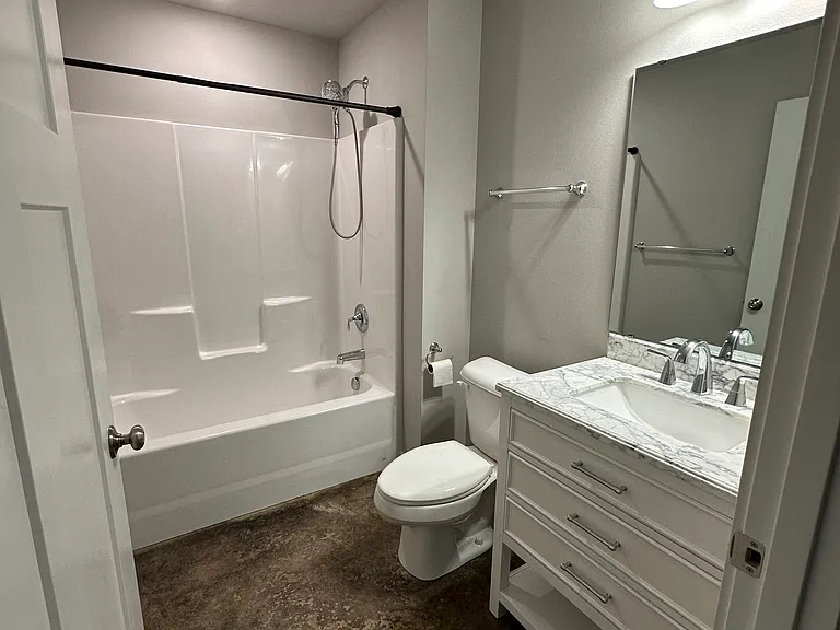 6503 Fremont Dr — Photo 9