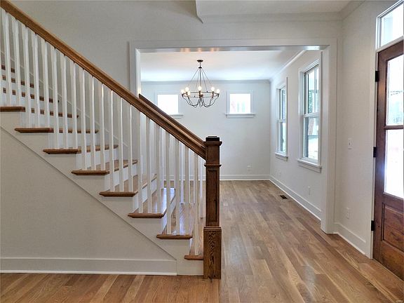 4th image of 422 Couch Ave