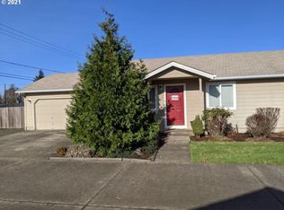 1039 Echo Hollow Rd, Eugene, OR 97402