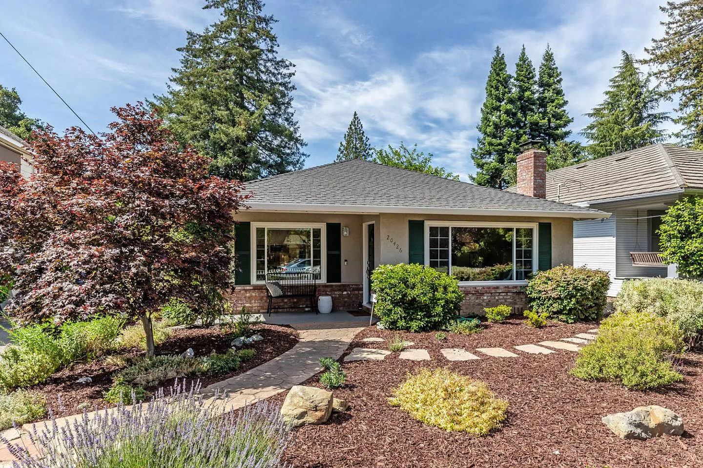 20426 Williams Ave photo 1