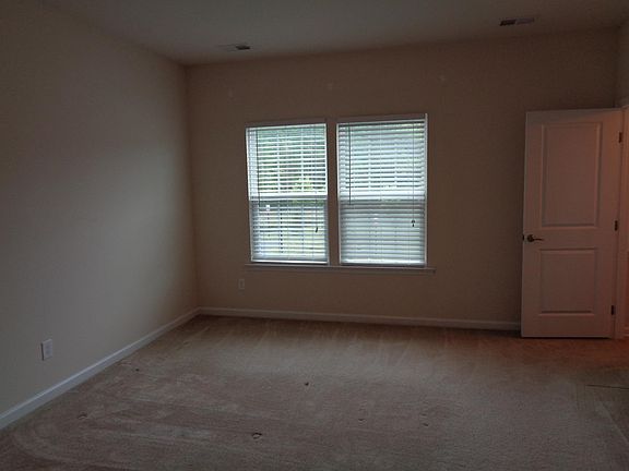 5th image of 11305 Sadler Walk Ln