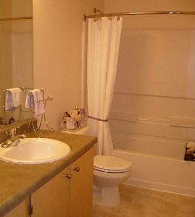 Spacious bathroom