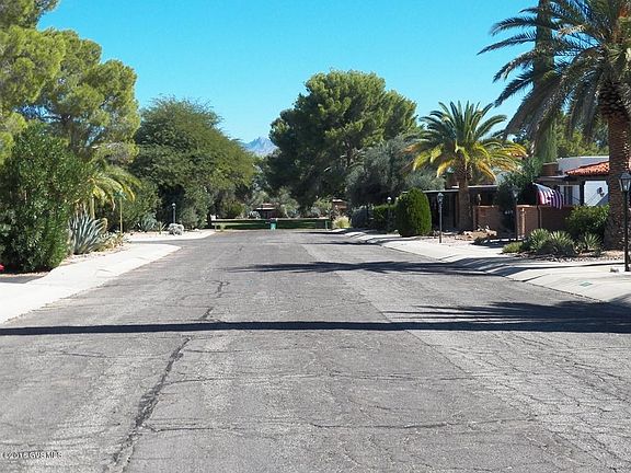 2nd image of 633 W Camino Corto