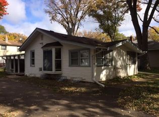 314 Stewart Rd, Willernie, MN 55090