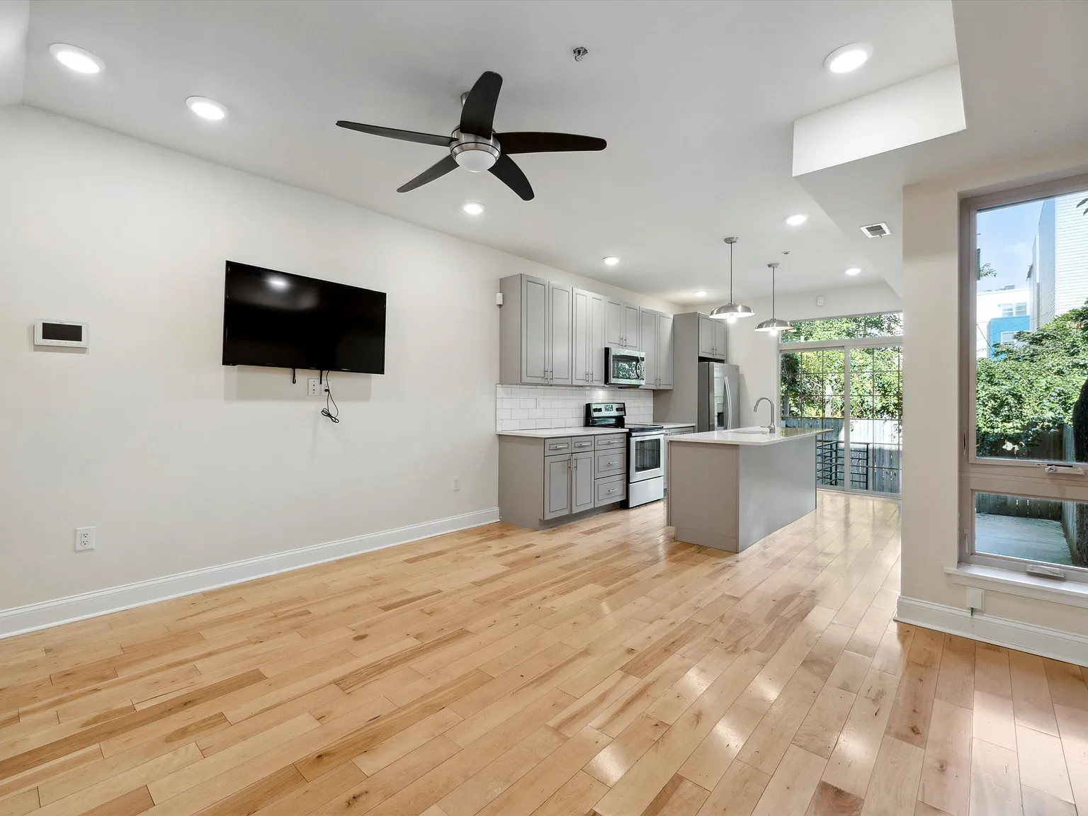 Temple Off-Campus Housing — Photo 4