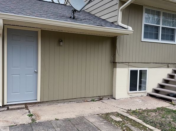 2007 E Vermont Ave, Urbana, IL 61802