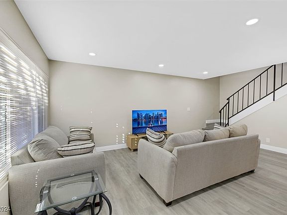 2nd image of 6630 Bubbling Brook Dr Unit B