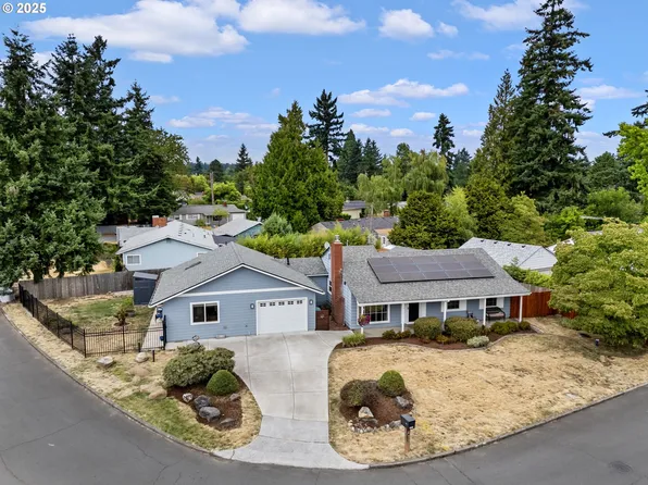 14119 SE Madison St, Portland, OR 97233