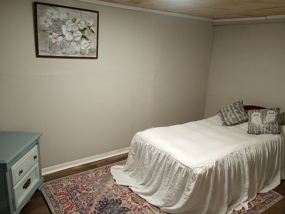 3rd image of 2902 New Blockhouse Rd