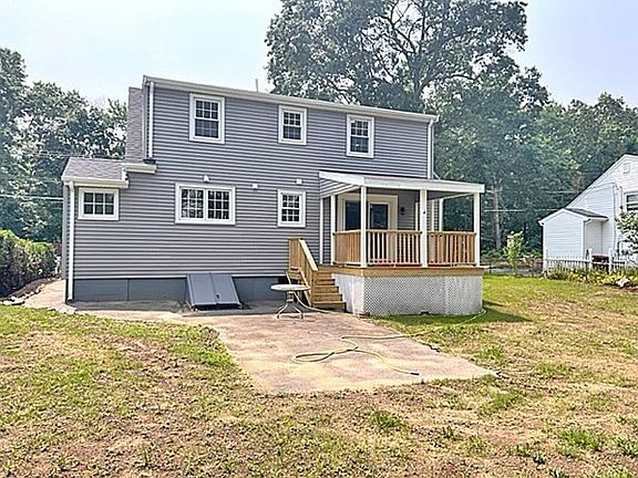 3rd image of 77 Southworth St