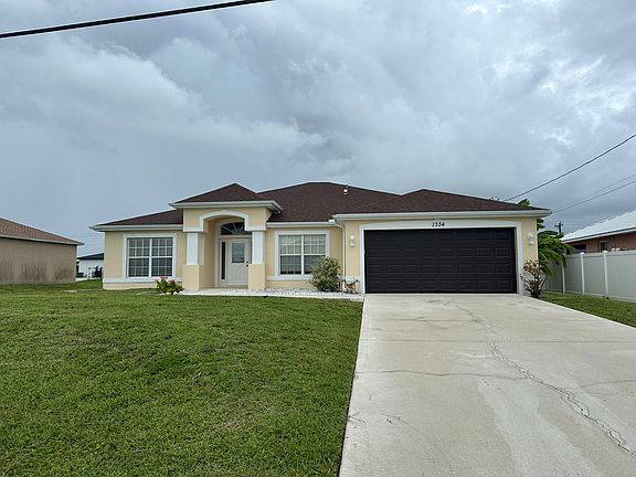 4th image of 1334 NW 15th Pl