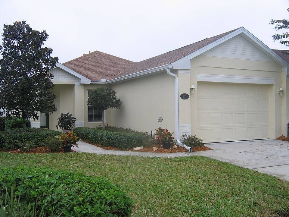 1st image of 105 Covent Ln