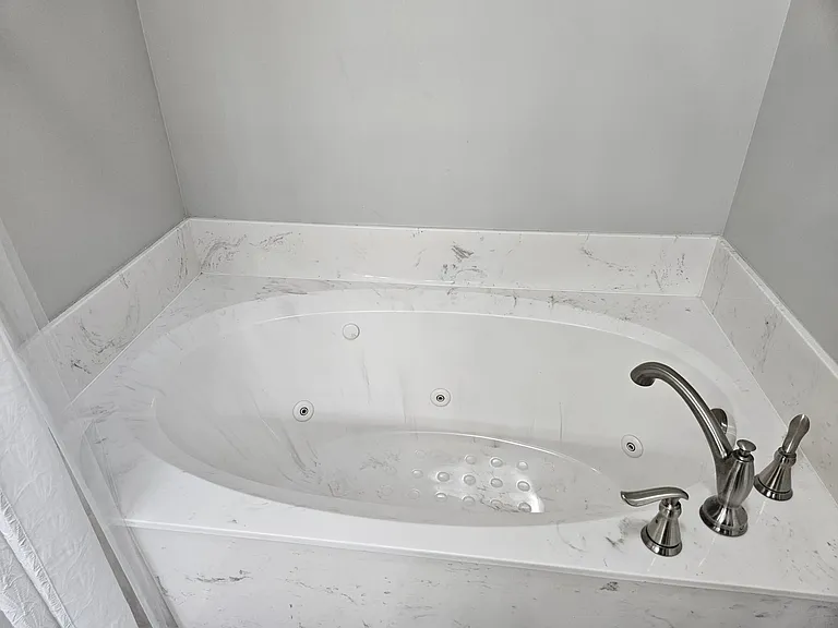 5800 Tayside Cv — Photo 27