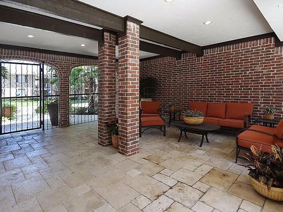 4th image of 5816 Birchbrook Dr APT 216