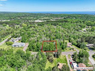 20XX Stanford Ave, Duluth, MN 55811