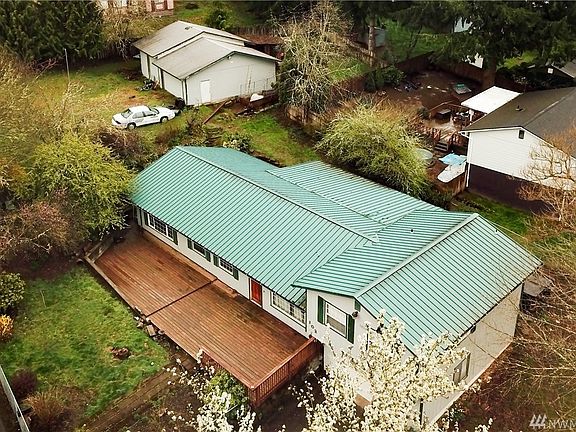3rd image of 102 Shadywood Ln