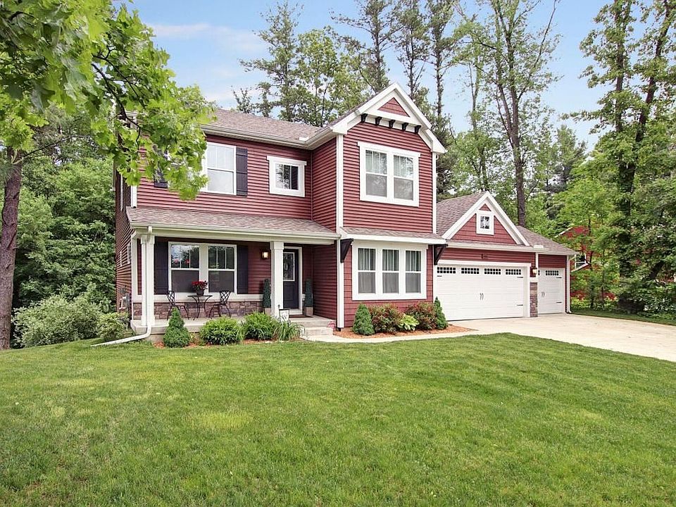 1st image of 9188 Stratford Woods Trl