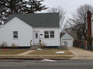 14 Francine Ave, Amityville, NY 11701