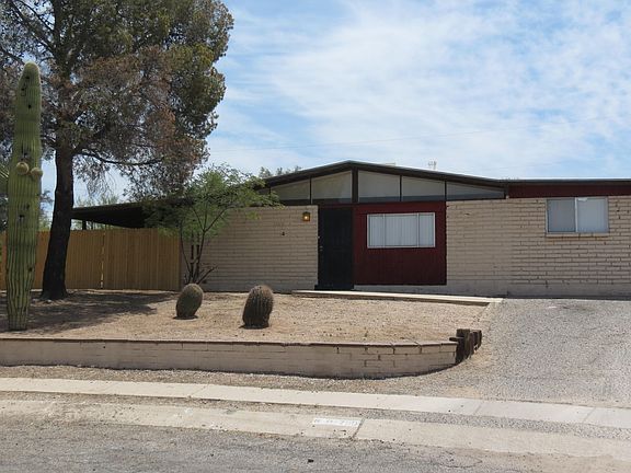 2nd image of 8070 E Avon Pl