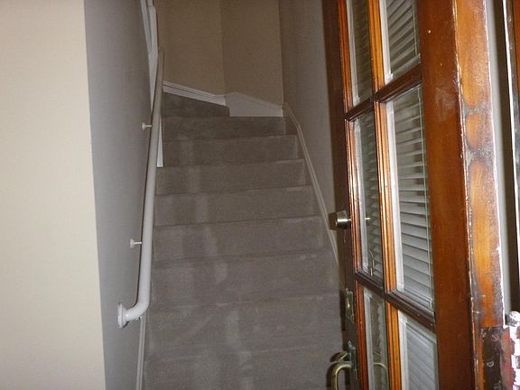 5th image of 170 Funston Ave