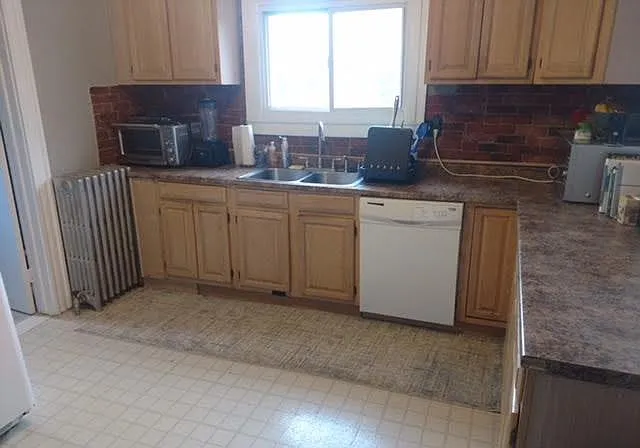2 bed, 1000 sqft, $1,500 — Photo 2
