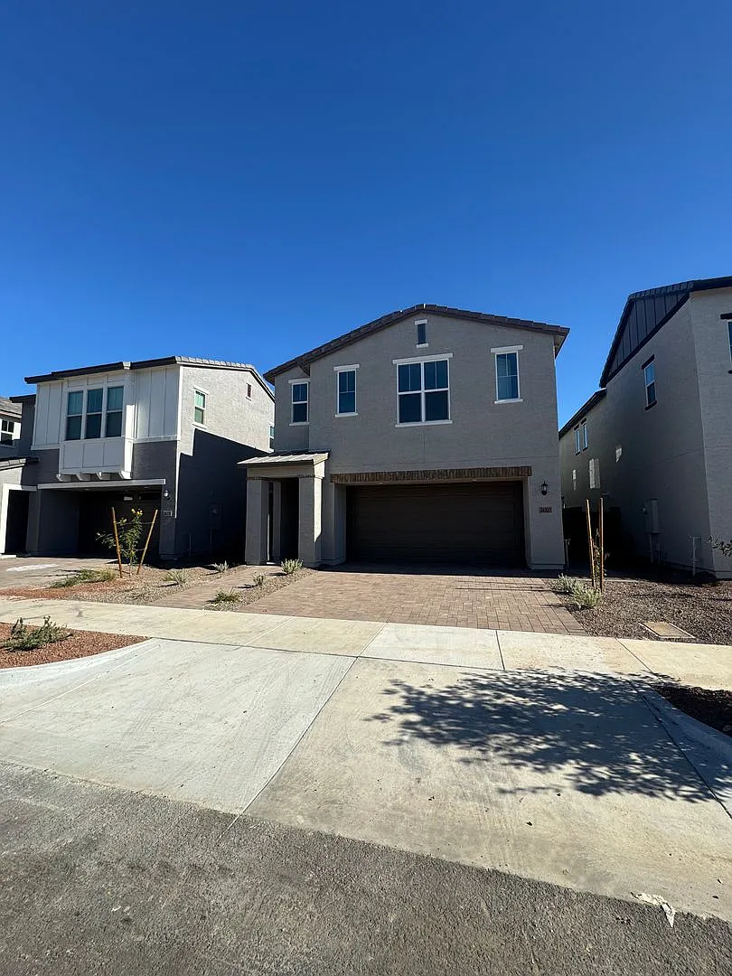 Brand new home in Union Park — Photo 2