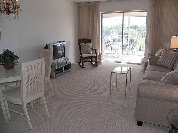 3rd image of 200 The Esplanade N APT C8