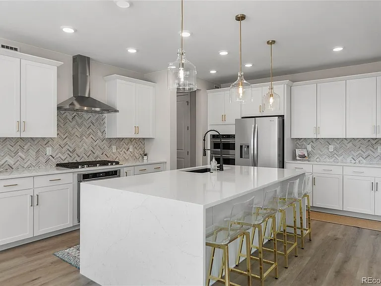 8484 Orchard City Dr — Photo 12
