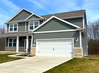 3079 Bogues View Dr, Howell, MI 48843