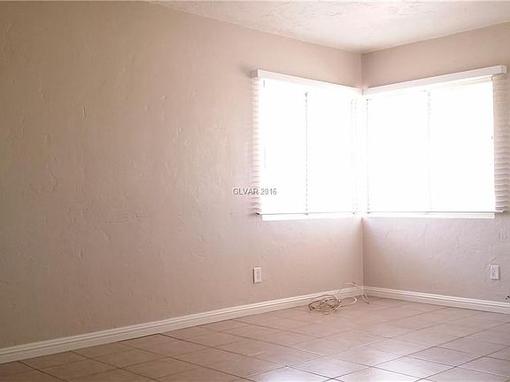3rd image of 1205 Greenway Dr #0