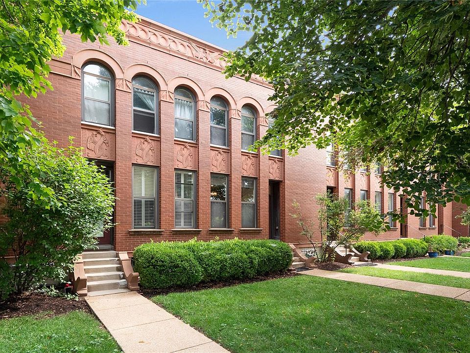 1st image of 4323 Laclede Ave APT D