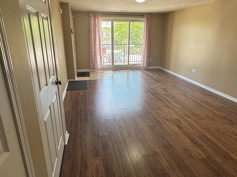 35 Mountford Dr #26 — Photo 5