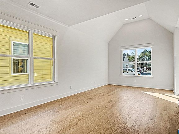 4th image of 396 Huntley Ridge Bnd