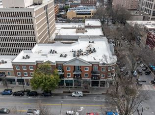 10 E Washington St APT 2J, Greenville, SC 29601