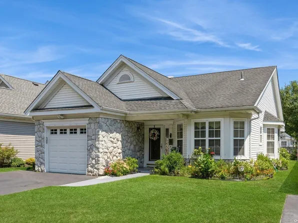 426 Birchwood Park Drive, Middle Island, NY 11953