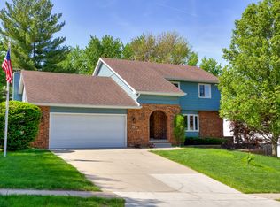 10476 Ricardo Rd, Clive, IA 50325