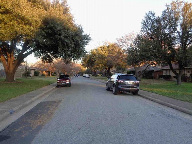 Exterior Neighborhood (street photo)