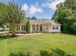 5028 Arden Gate Dr, Iron Station, NC 28080