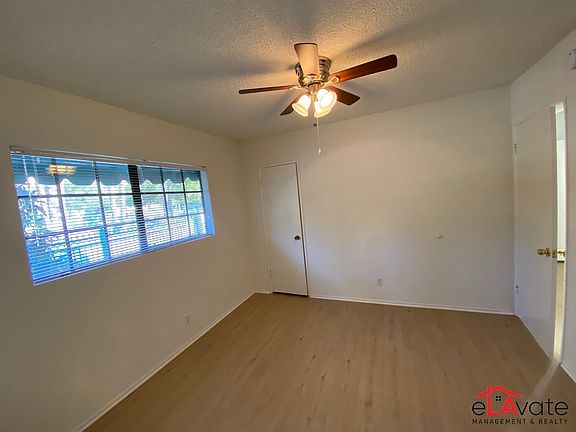 5th image of 11820 Chandler Blvd #7