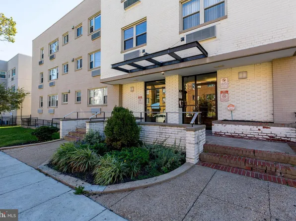 738 Longfellow St NW APT 306, Washington, DC 20011