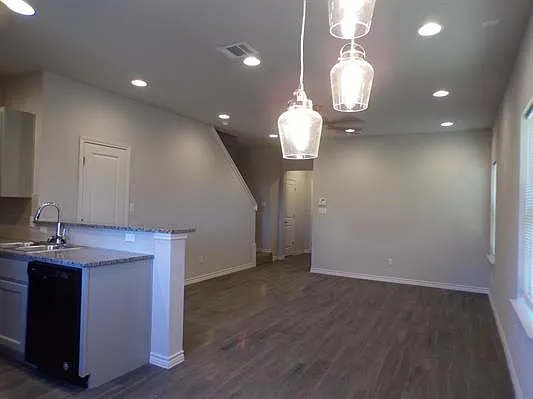 111 Peruna Dr — Photo 4