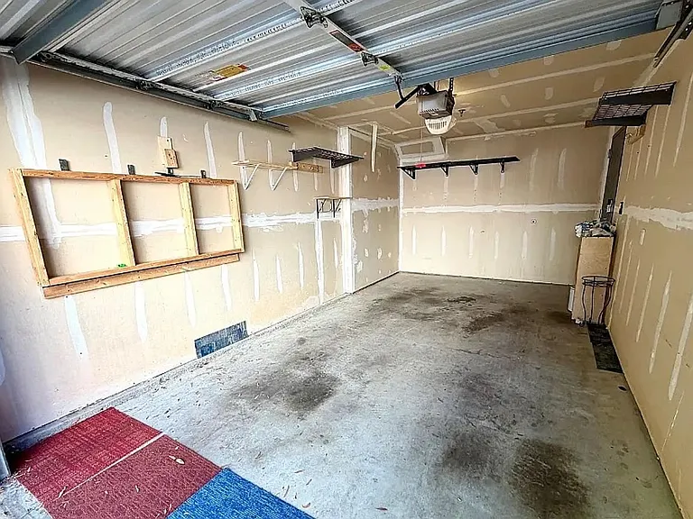 519 Donatello Ave — Photo 22