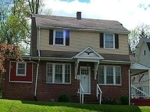 585 Garfield Pl, Mansfield, OH 44903